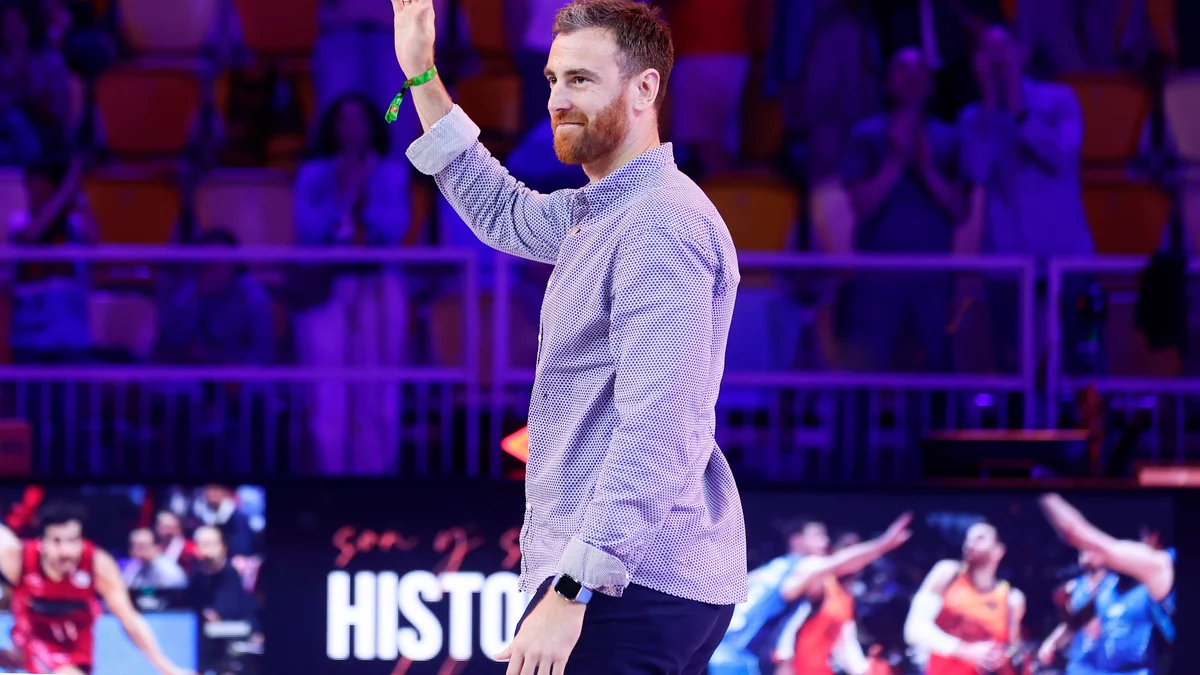 Víctor Claver: "Veo al Valencia y pienso: 'No sé si yo podría jugar a esta velocidad'"