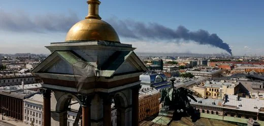 Moskau gibt Kraftstoff-Probleme infolge ukrainischer Angriffe zu