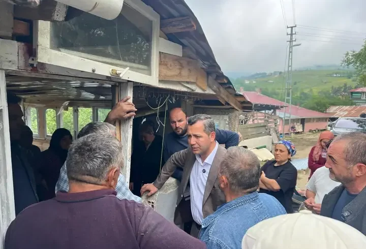 Alaçam'da evi yanan aileye yenisi yapılacak