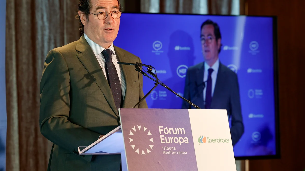 La CEOE sube el sueldo a Garamendi otro 3% en 2025 y eleva su nómina a 403.000 euros