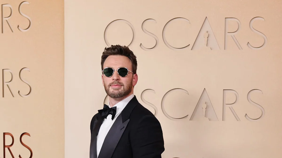 Chris Evans cumple años: cómo el Capitán América lleva el smart casual de Hollywood
