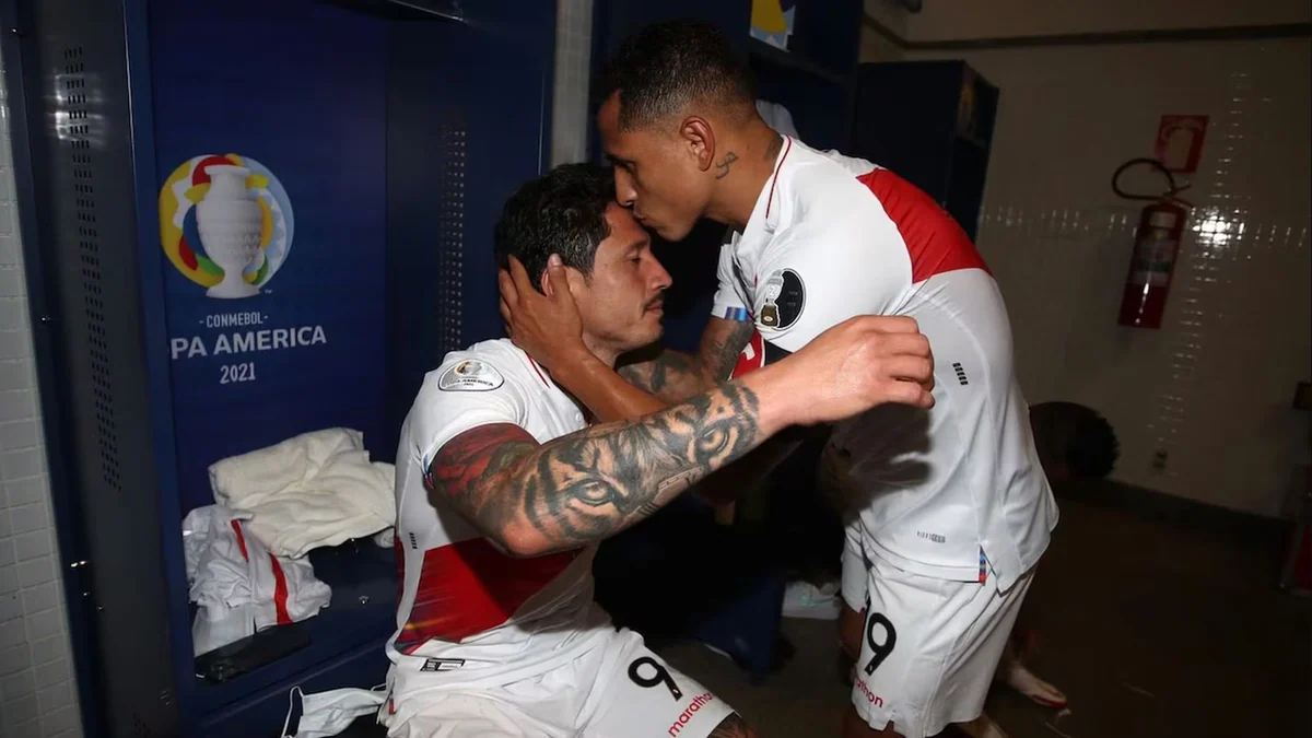La ‘amenaza’ que le hizo Yoshimar Yotún a Gianluca Lapadula tras su llegada a Universitario y el cruce ante Sporting Cristal