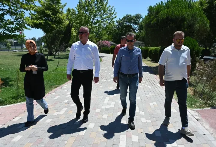 Başkan Karabatı, ilçedeki çalışmaları yerinde inceledi