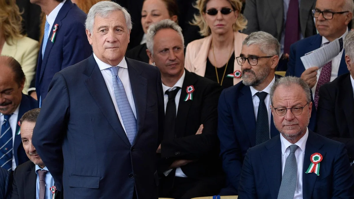 Nuova gaffe di Tajani: “Conte e Schlein assenti al 2 giugno”. Ma il cerimoniale non prevede i leader