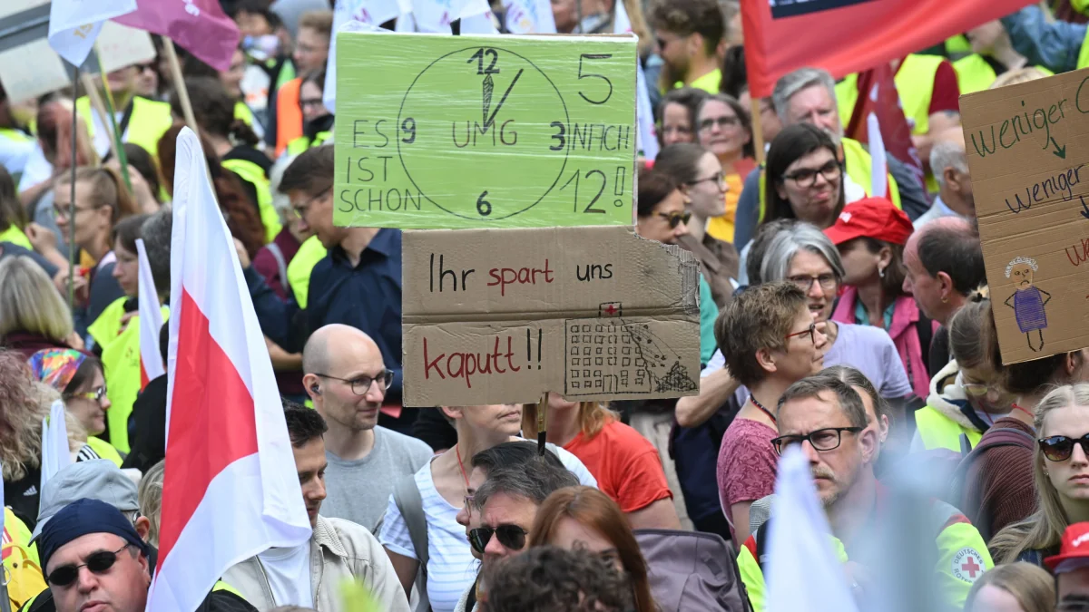 Grüne Klage in Karlsruhe: Das Parlament ist nicht bloß lästiges Beiwerk