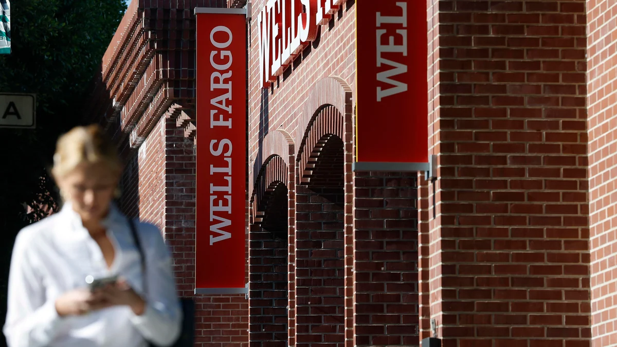 Jim Cramer sees more upside for Goldman and addresses Wells Fargo's biggest question