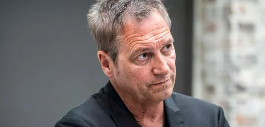 Dieter Nuhr: 325 Beschwerden nach Witz über Frauenmorde im RBB