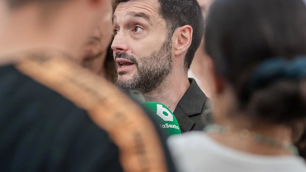 Bustinduy, convencido de que a la izquierda del PSOE habrá una candidatura solvente y un proyecto "más ambicioso"