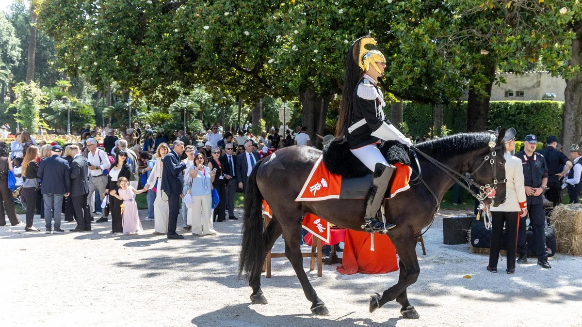 2 giugno, al via le celebrazioni: Mattarella incontra categorie fragili ai giardini del Quirinale