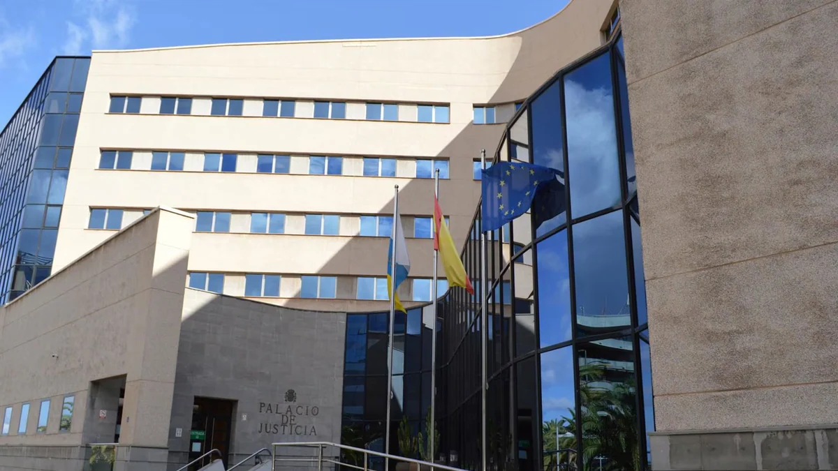 Fiscalía pide cuatro años de cárcel para un hombre por "tocar el culo" a una menor en plena calle en Tenerife