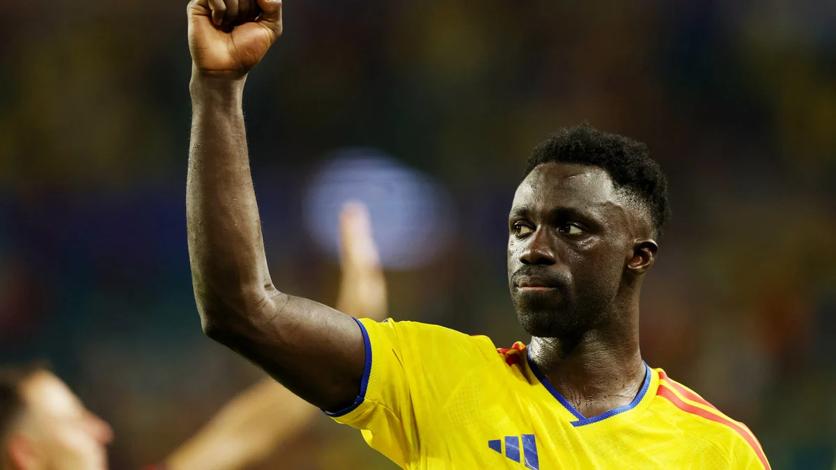 Davinson Sánchez está en el top 10 de los mejores defensores del Mundial 2026, según la FIFA