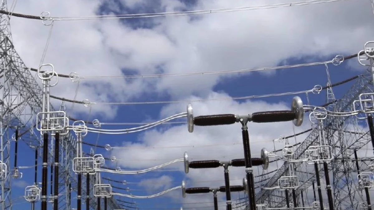 La pobreza energética en Colombia cayó y cerca de 1,5 millones de personas mejoraron sus condiciones