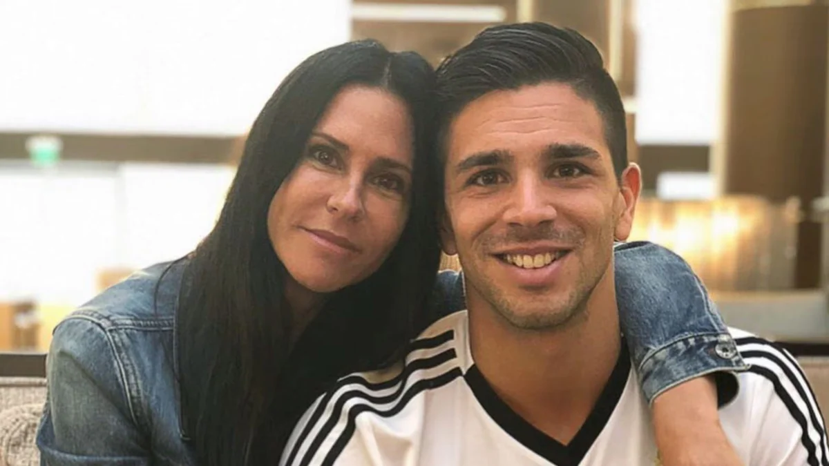 El emotivo posteo de Carolina Baldini a su hijo Giovanni Simeone por su cumpleaños: “Me hizo mamá por primera vez”