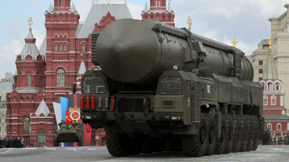 Liveblog Ukrainekrieg: Russland hält Großmanöver seiner Atomstreitkräfte ab