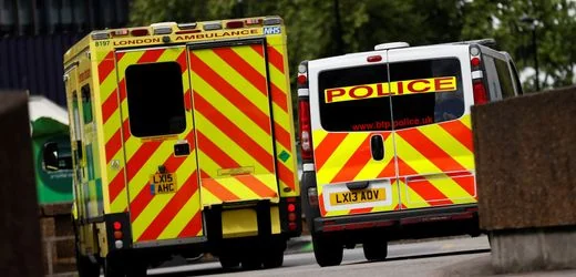 Huntingdon: Zwei Züge stoßen nördlich von London zusammen – offenbar viele Schwerverletzte