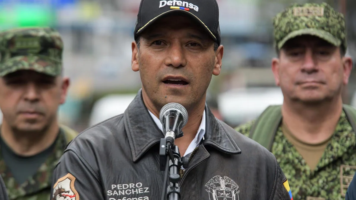 Colombia apunta que la cifra de 65 menores de edad muertos en bombardeos del Ejército "no es precisa"