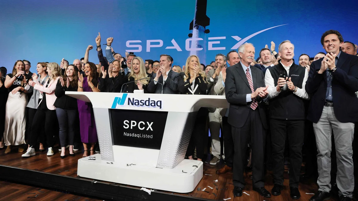 Las acciones de SpaceX empiezan a cotizar a 150 dólares y convierten a Musk en el primer billonario de la historia