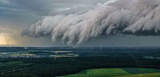Wetter in Deutschland: Wetterdienst warnt vor Hagel, Sturm und Starkregen