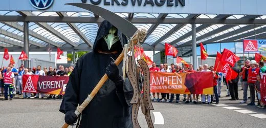 Volkswagen-Chef Oliver Blume sieht »intelligentere Lösungen« als Werksschließungen