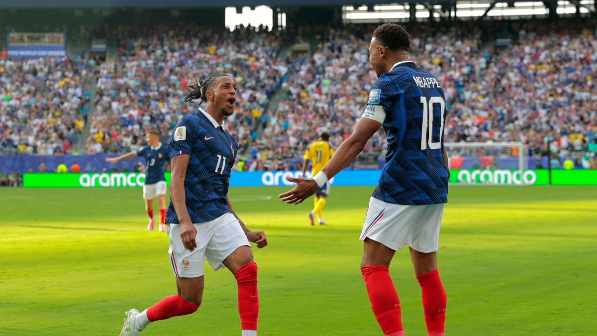 Olise inventa y Mbappé liquida a Suecia en otra exhibición de Francia