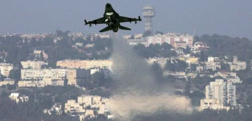 Airbus sendet versehentlich Entführungs-Code – Israel schickt Kampfflugzeuge
