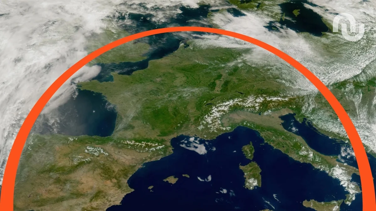 Le dôme de chaleur qui étouffe la France se révèle dans ces images satellites impressionnantes