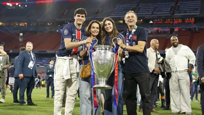 La emotiva publicación de Sira Martínez tras el triunfo del PSG en la Champions: la hija de Luis Enrique celebra el éxito con un sentimental recuerdo