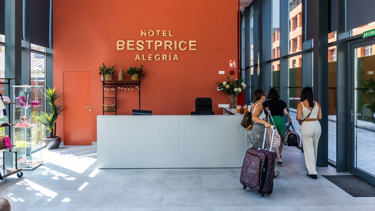 Entrada a las 15, salida antes de las 12: por qué cada vez se accede más tarde y se sale más pronto de los hoteles
