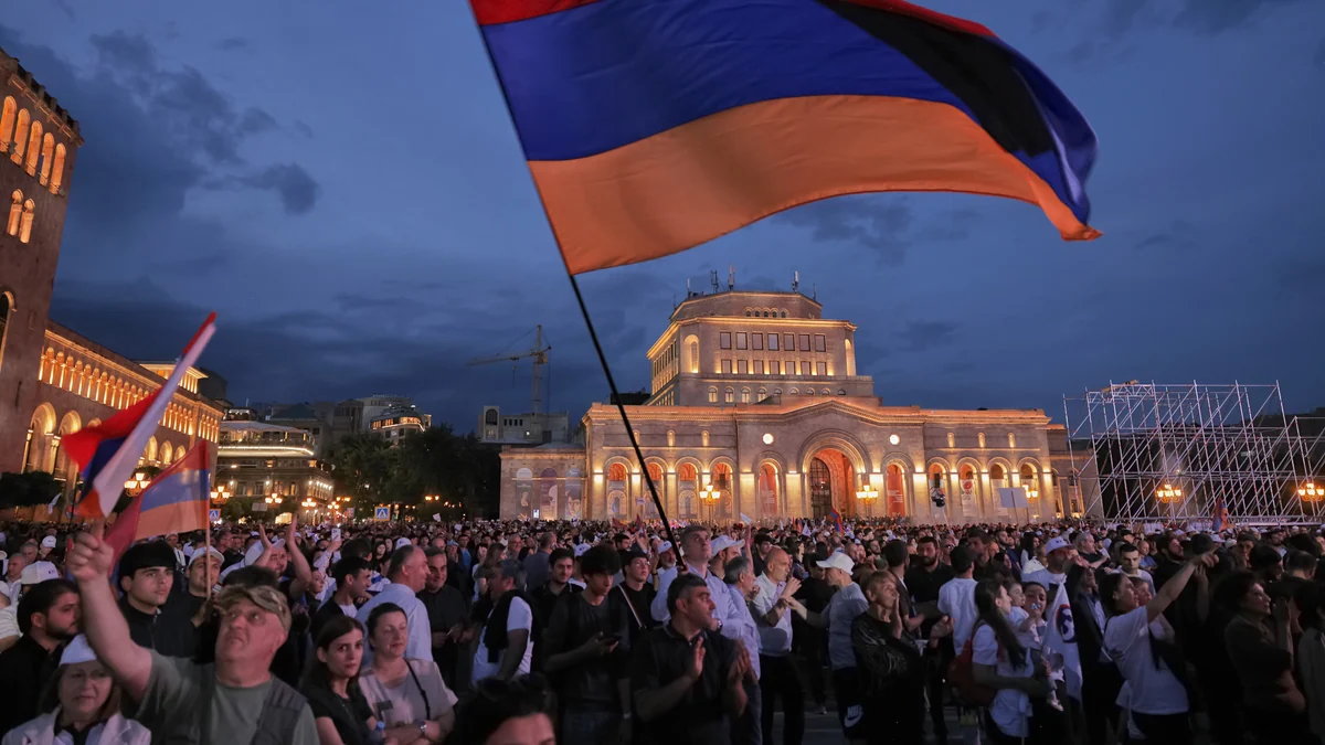 Armenia vota entre la paz prometida de Pashinián y la amenaza de Putin
