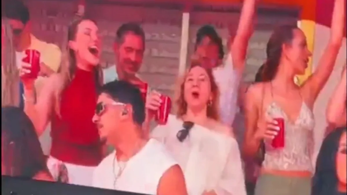 Carmen Machi, tras su apoteosis en la casita: "No estás ahí para ver el culo de Bad Bunny ni para que te vean, es compartir un trozo con una persona icónica"