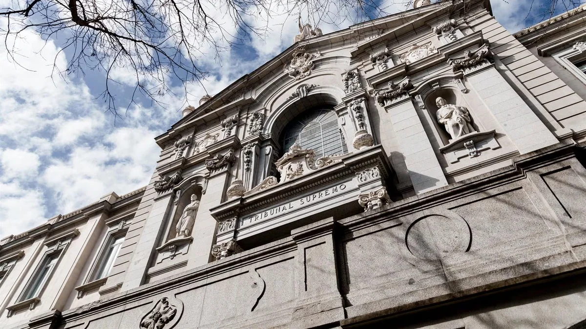 La democracia sigue convenciendo en España, pero la Justicia no: 9 de cada 10 españoles creen que no es imparcial con los políticos ni los trata como a los demás