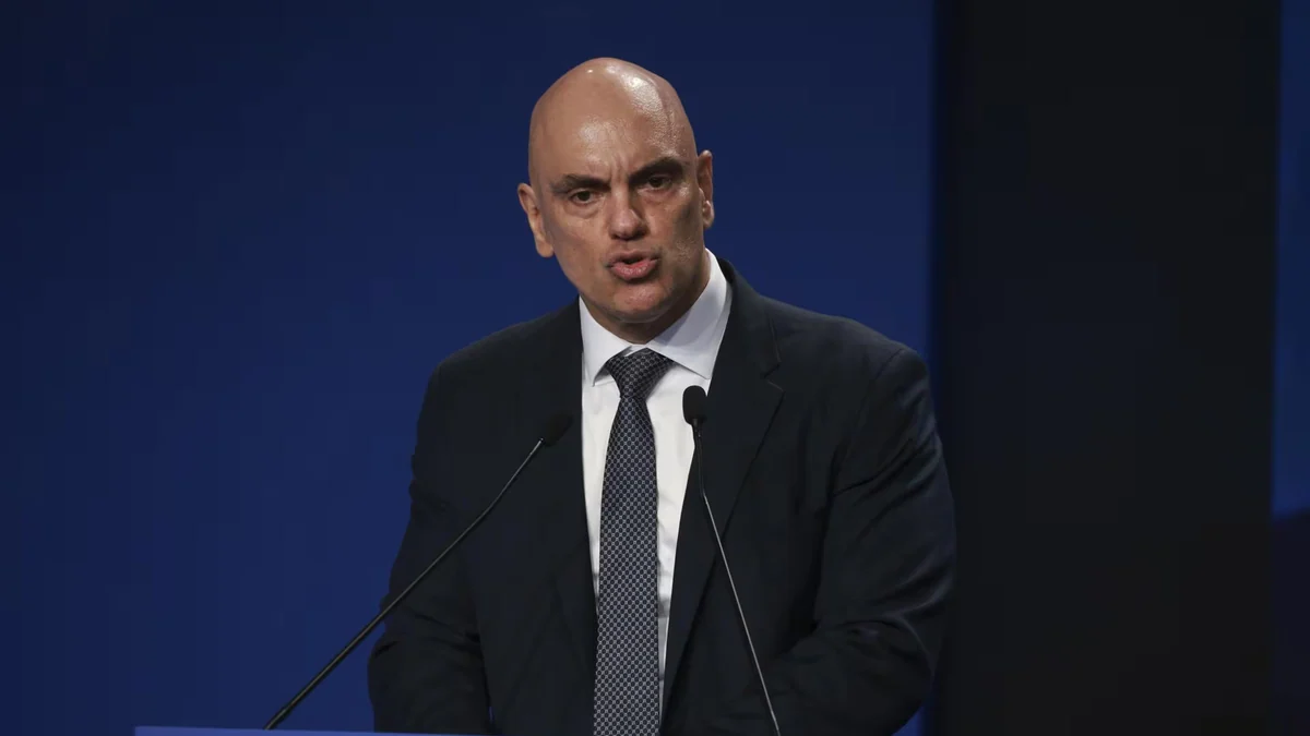 El Tribunal Supremo de Brasil mantiene el arresto domiciliario a Bolsonaro pese a la tenencia de una pistola