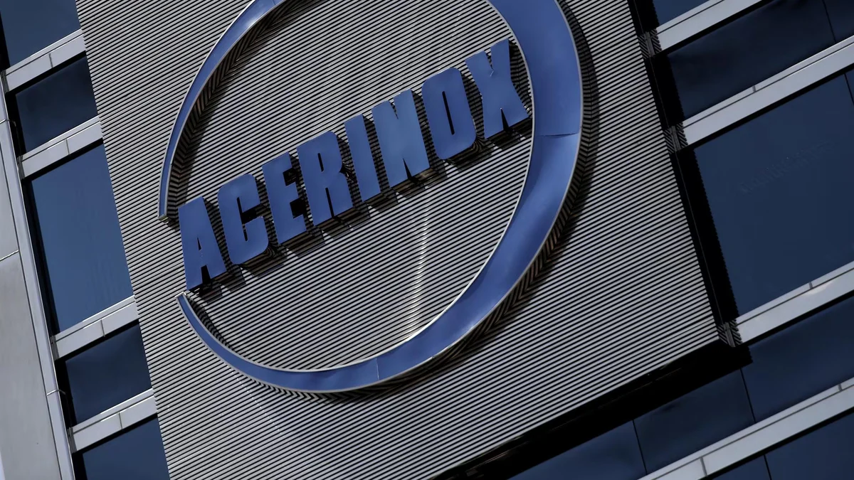 (AMP.) Acerinox gana 77 millones en el primer semestre y deja atrás las pérdidas de hace un año