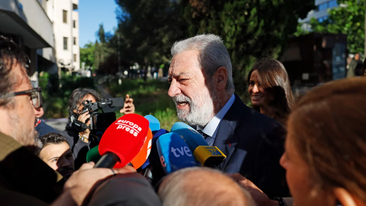 La jueza archiva la querella contra Miguel Ángel Rodríguez por la filtración de datos de dos periodistas de EL PAÍS