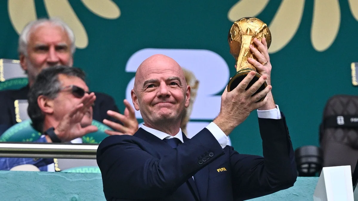 Trumps Einflussnahme: IOC-Ethikkommission soll sich mit Infantino befassen