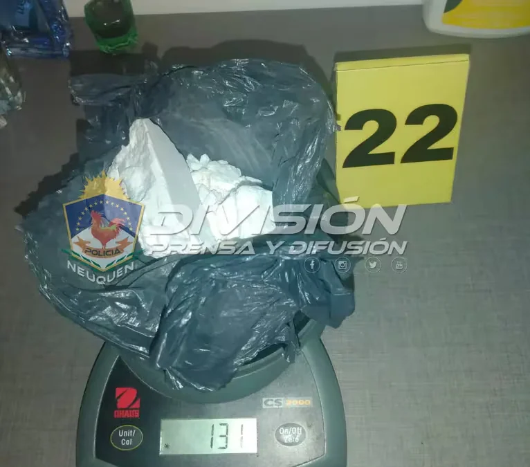 Detuvieron a una mujer que violó la prisión domiciliaria por narcotráfico en Neuquén