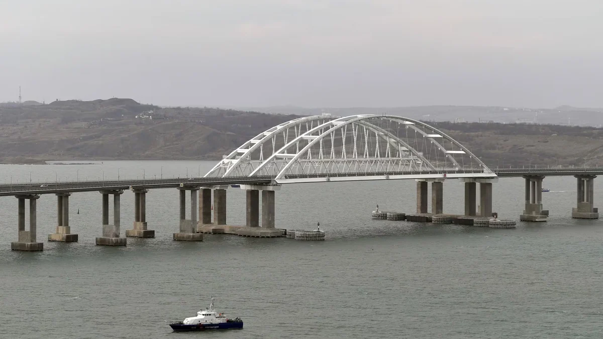Ucrania bombardea con drones 16 subestaciones eléctricas de Crimea