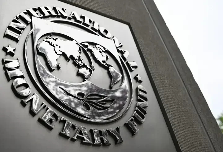 IMF'den Ukrayna'ya 690 milyon dolarlık kredi ödemesi için anlaşma