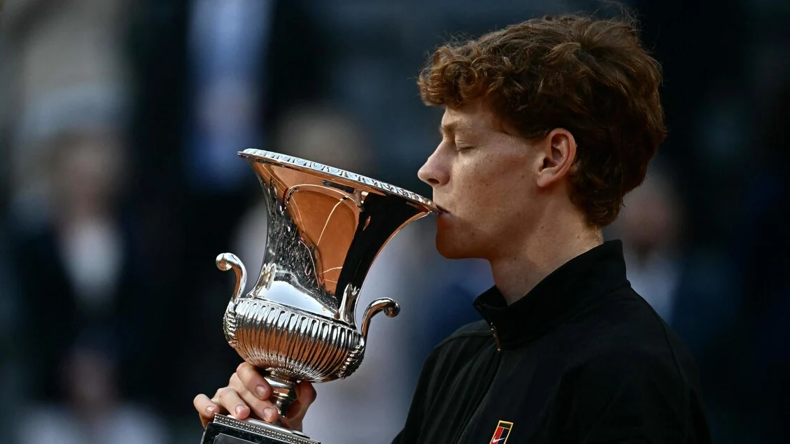 Tennis: Sinner vola nel ranking Atp, +2740 punti su Alcaraz