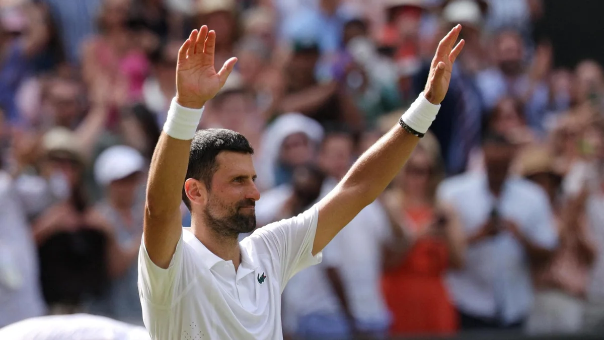 Djokovic, vittoria numero 106 a Wimbledon: superato il record di Federer