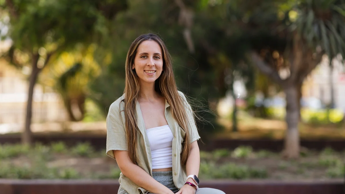 Nika, la experta con siete años de experiencia en marketing que vivió un año en paro: "Es ilógico trabajar 40 horas y no poder pagar ni un móvil"