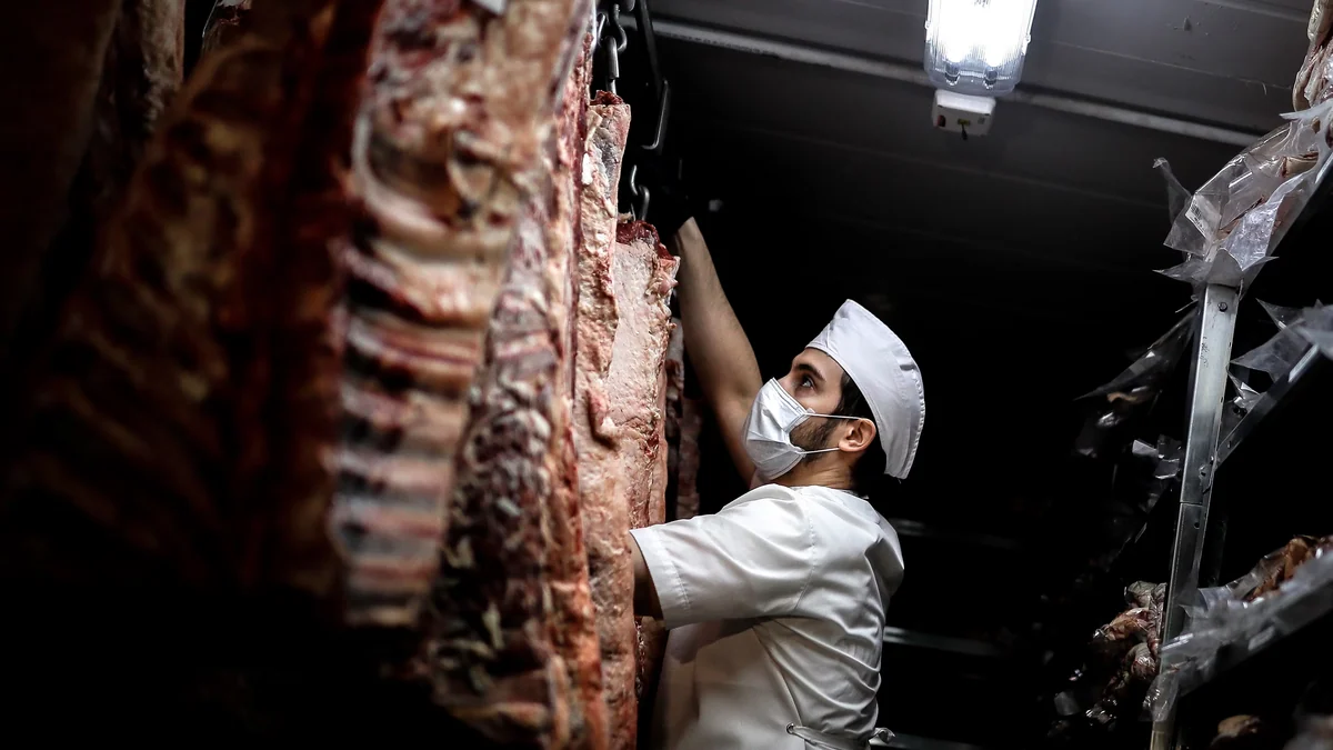 Del campo argentino a la mesa española: el viaje de 10.000 kilómetros de un chuletón de carne argentina tras el acuerdo UE-Mercosur