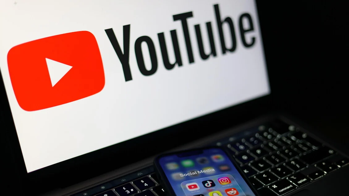 YouTube introduce il rilevamento automatico dell'IA, anche in Italia