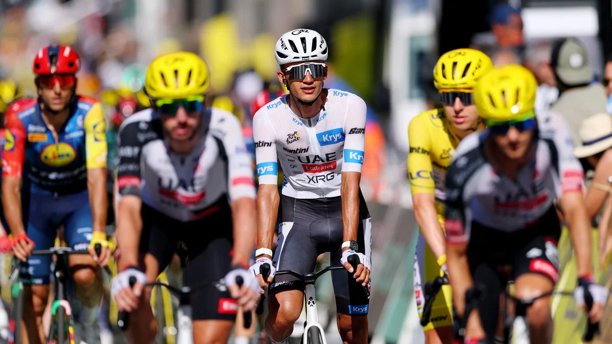 Isaac del Toro desciende a la octava posición en la clasificación general del Tour de Francia tras la Etapa 4