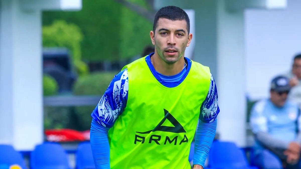 Erik Lira reporta con Cruz Azul tras tener una participación destacada en el Mundial 2026 ¿Adiós Europa?