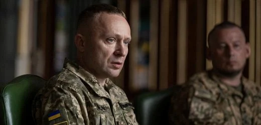 Ukraine: Neuer Armeechef Mykhailo Drapatyj – Selenskyj gibt den Demonstranten, was sie wollen