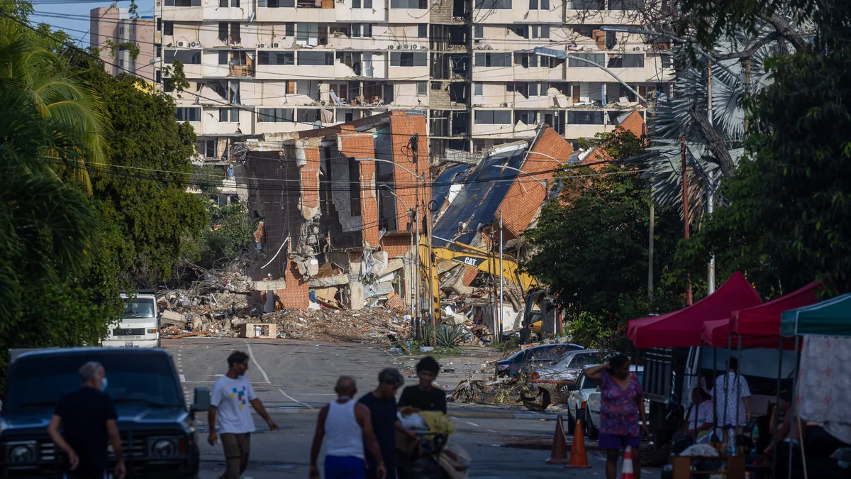 A una semana del doble terremoto, Venezuela mantiene la búsqueda de sobrevivientes entre escombros en medio de una crisis humanitaria