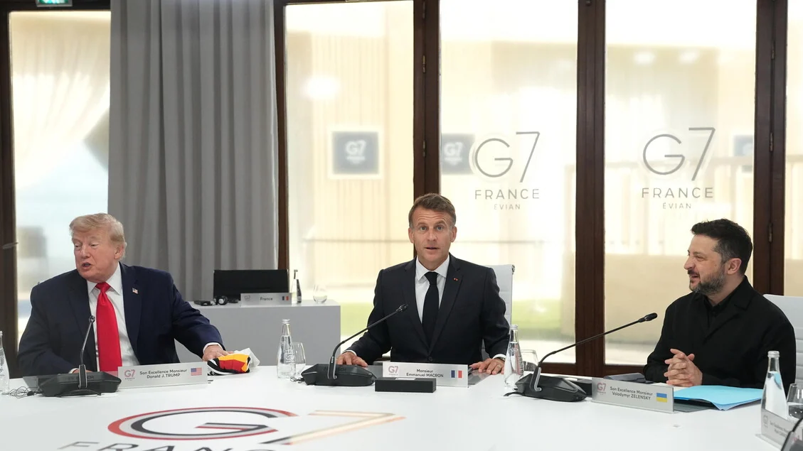 Zelensky a Evian per il G7, bilaterale con Macron. Al summit la sessione su Kiev
