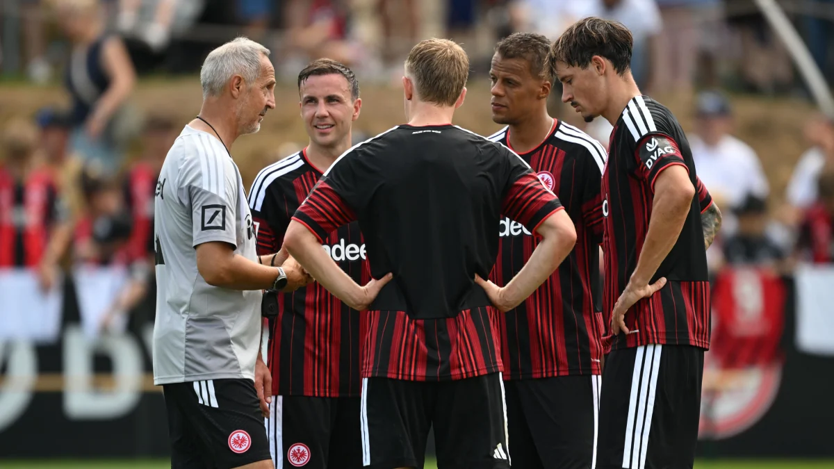 Hütters Comeback-Pläne: Die Rückkehr der Verlässlichkeit bei Eintracht Frankfurt
