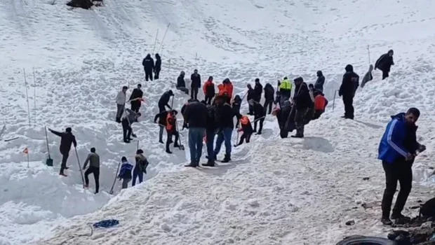 4 ay önce çığ altında kalmıştı! Cansız bedeni 7 metre karın altından çıkarıldı